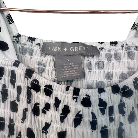 Lark + Grey Dalmatian print long sleeve top.new with tag size small - Picture 5 of 6